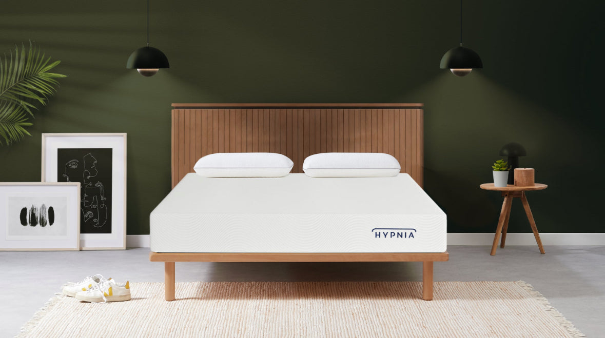 Brand New King Size Hybrid Essential Mattress in a Box