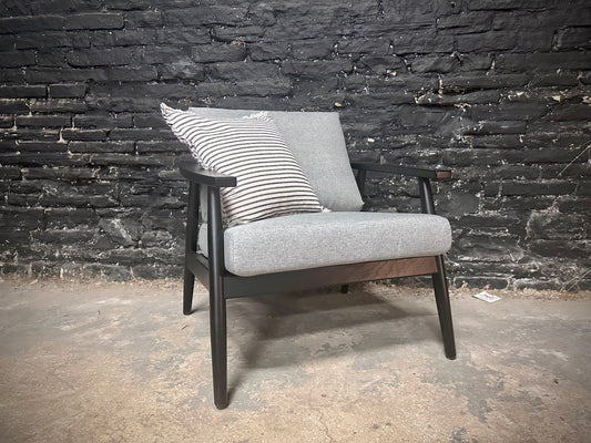 RIVET OCCASIONAL CHAIR, Grey