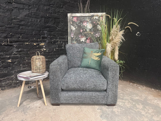 DFS Kaizer Armchair