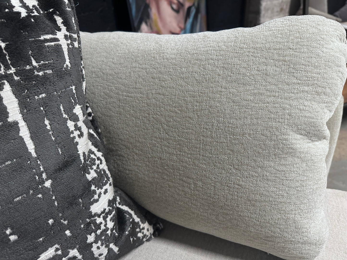 Oakwood 2.5 Seat Cream Stone Sofa