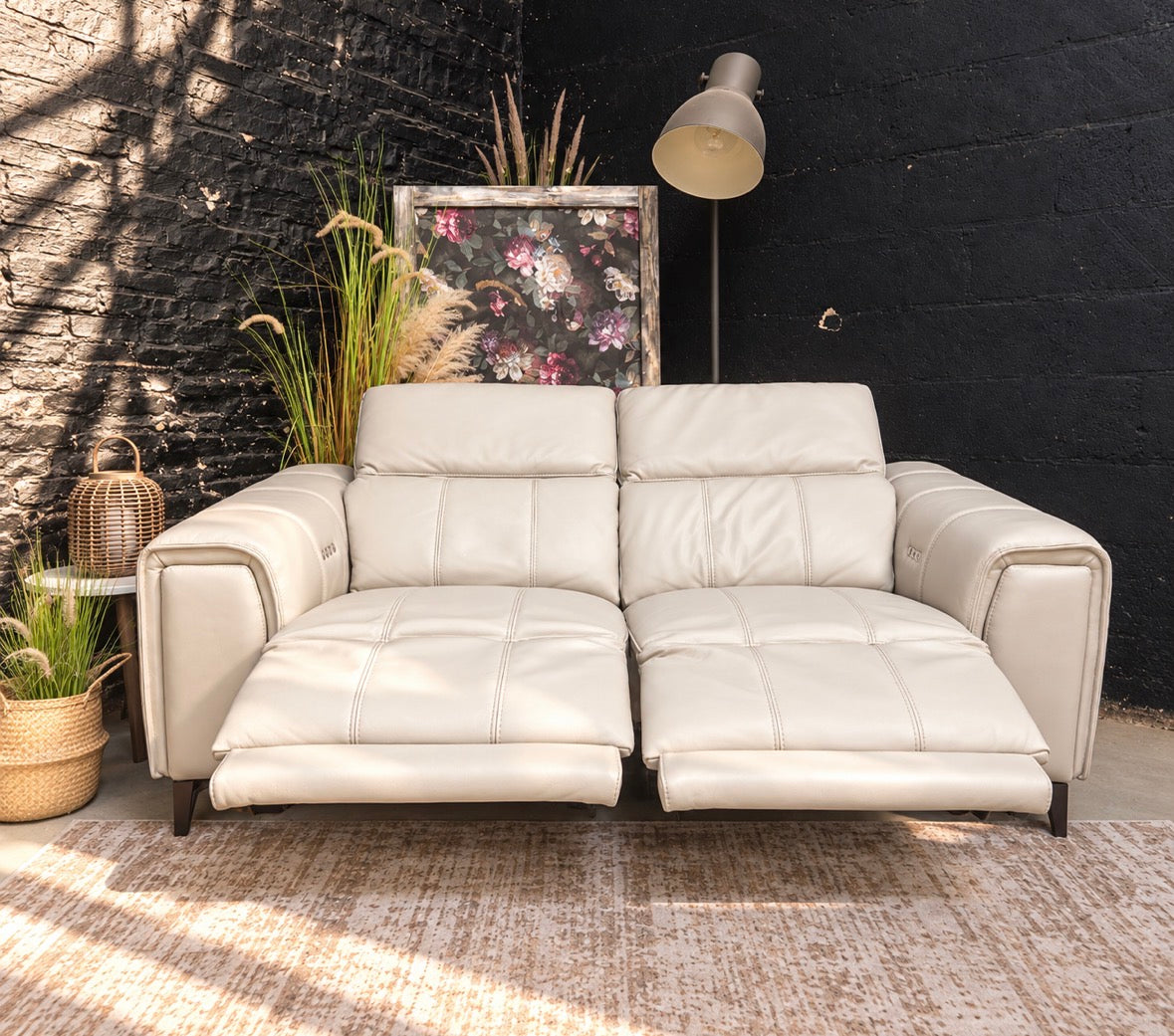 DFS 2 Seater Showcase sofa in 100% leather - Borelli Frost