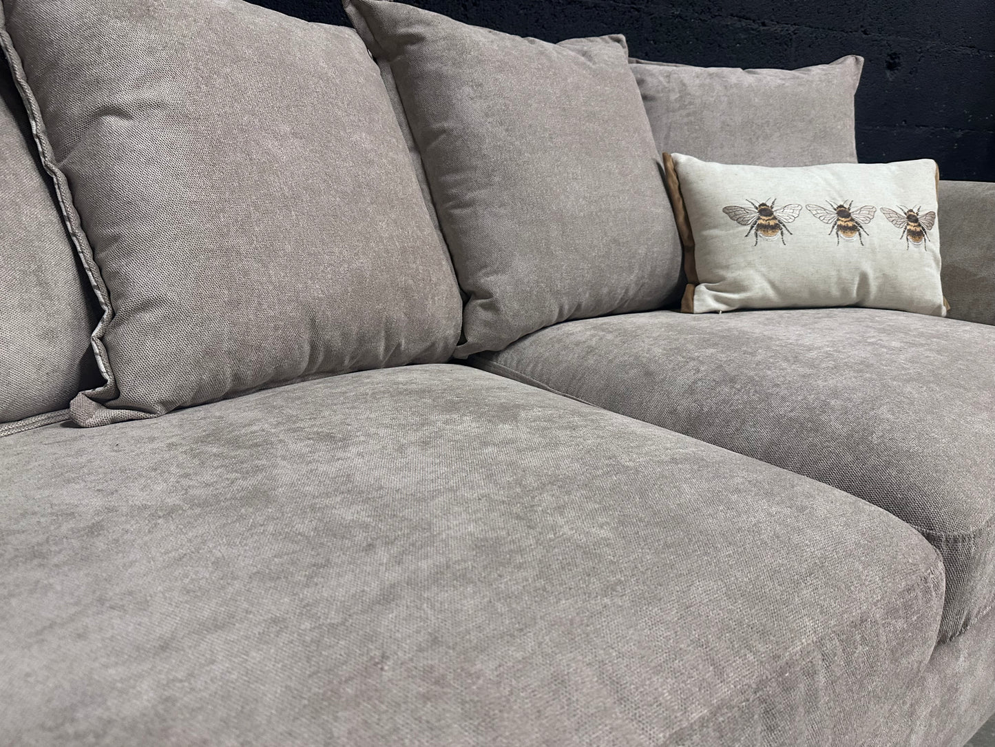 Very Havana 3 seater sofa in Mink