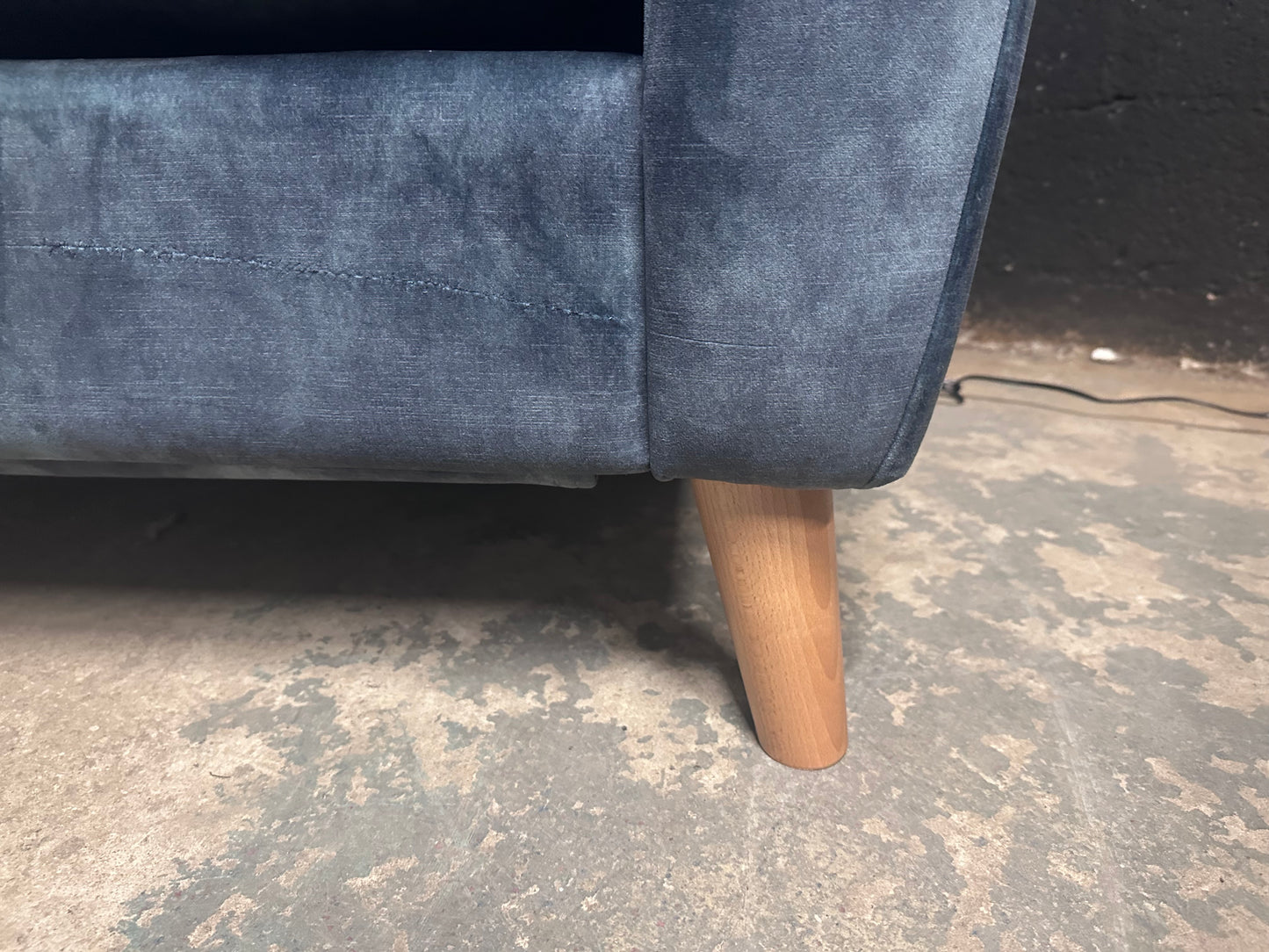 DFS New Motion Cuddler in Navy Blue