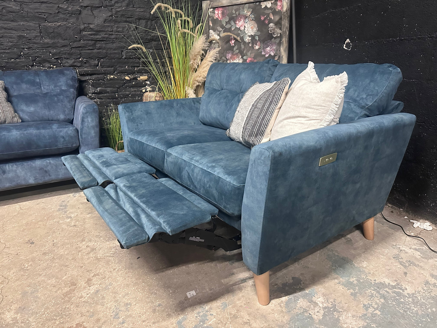DFS New Motion 2 Seat Sofa and Cuddler Set in Navy Blue