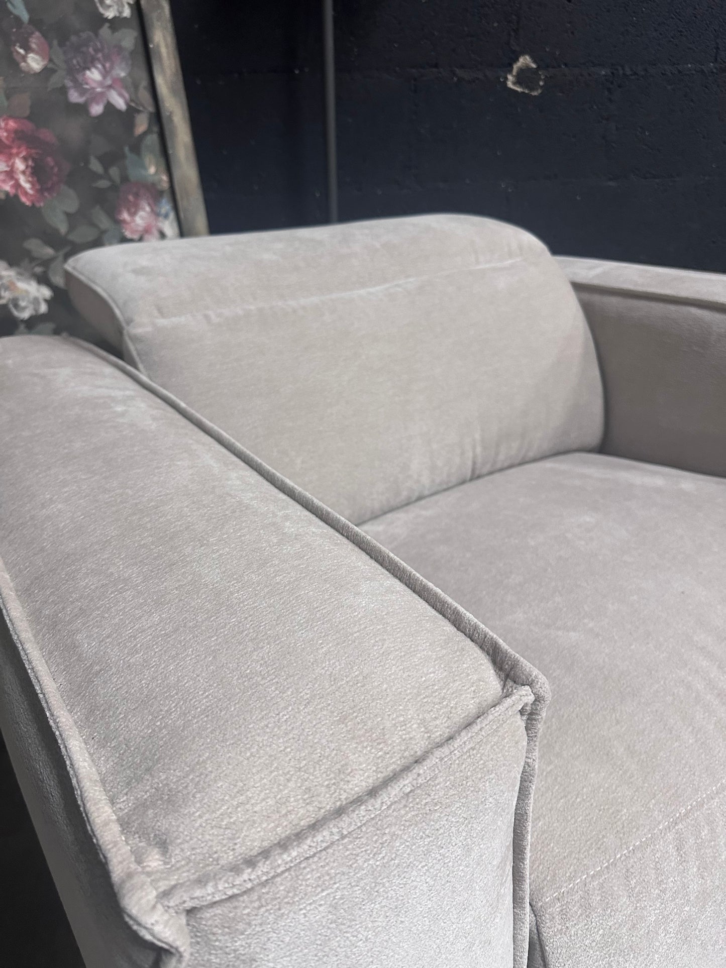 Sofology Horizon Power Recliner Love Seat
