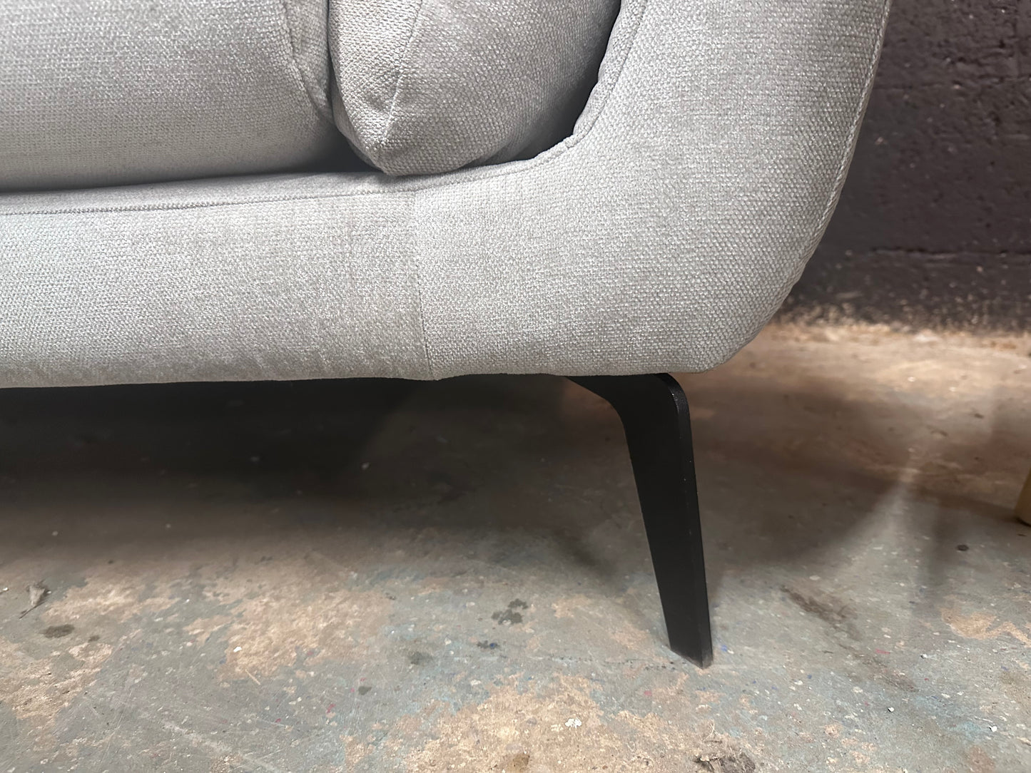 Scandi Pebble Grey 2.5 Seater Sofa - Brand New