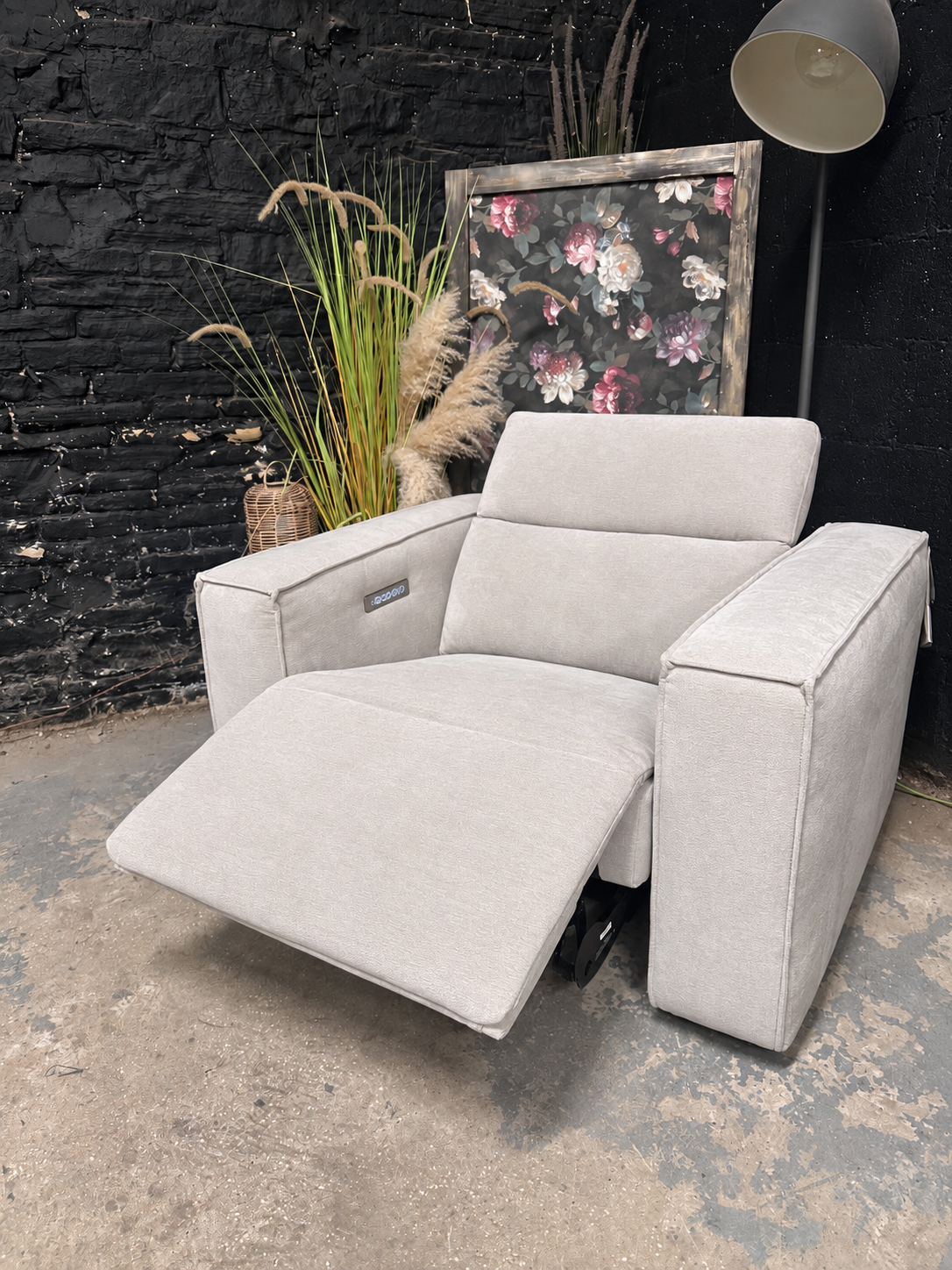 Sofology Horizon Power Recliner Love Seat