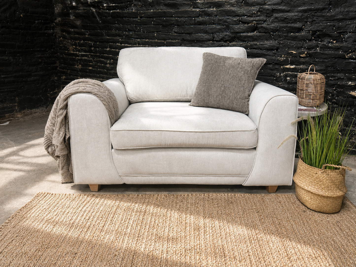DFS Orka Love Seat