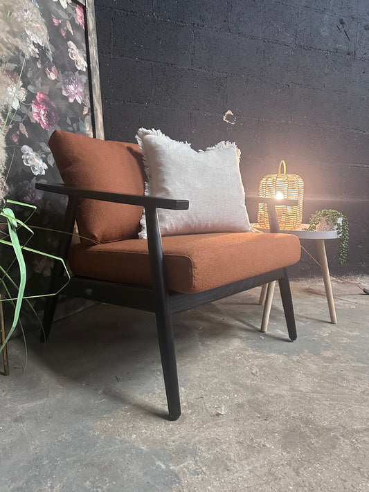 RIVET OCCASIONAL CHAIR, Cinnamon