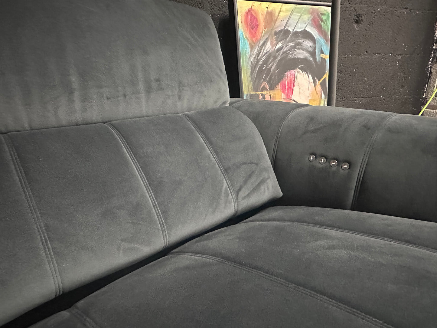 Dfs Torren 3 Seater Power Plus Recliner With Headrests & Storage