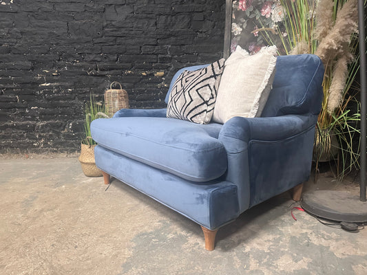 Powder Blue Love Seat in Velvet | Dusk