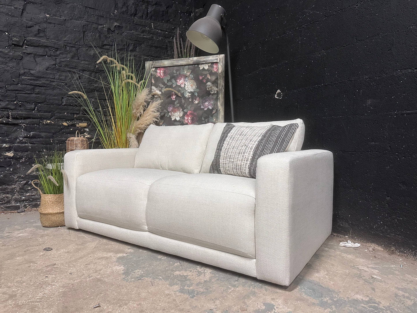 Dusk Chicago 2 Seater - Cream