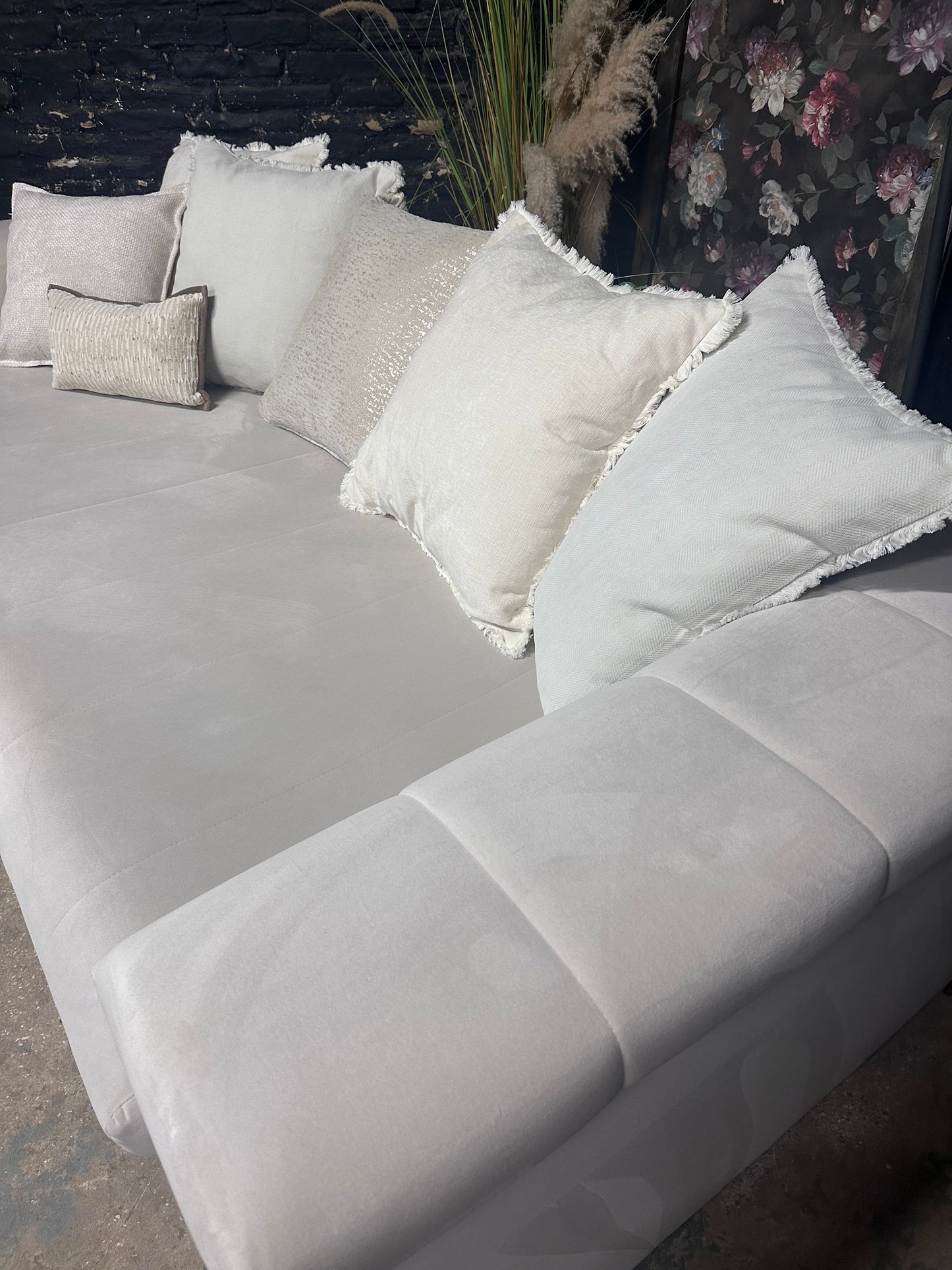 Sofology The Oscar in Super Matt Velvet Ecru