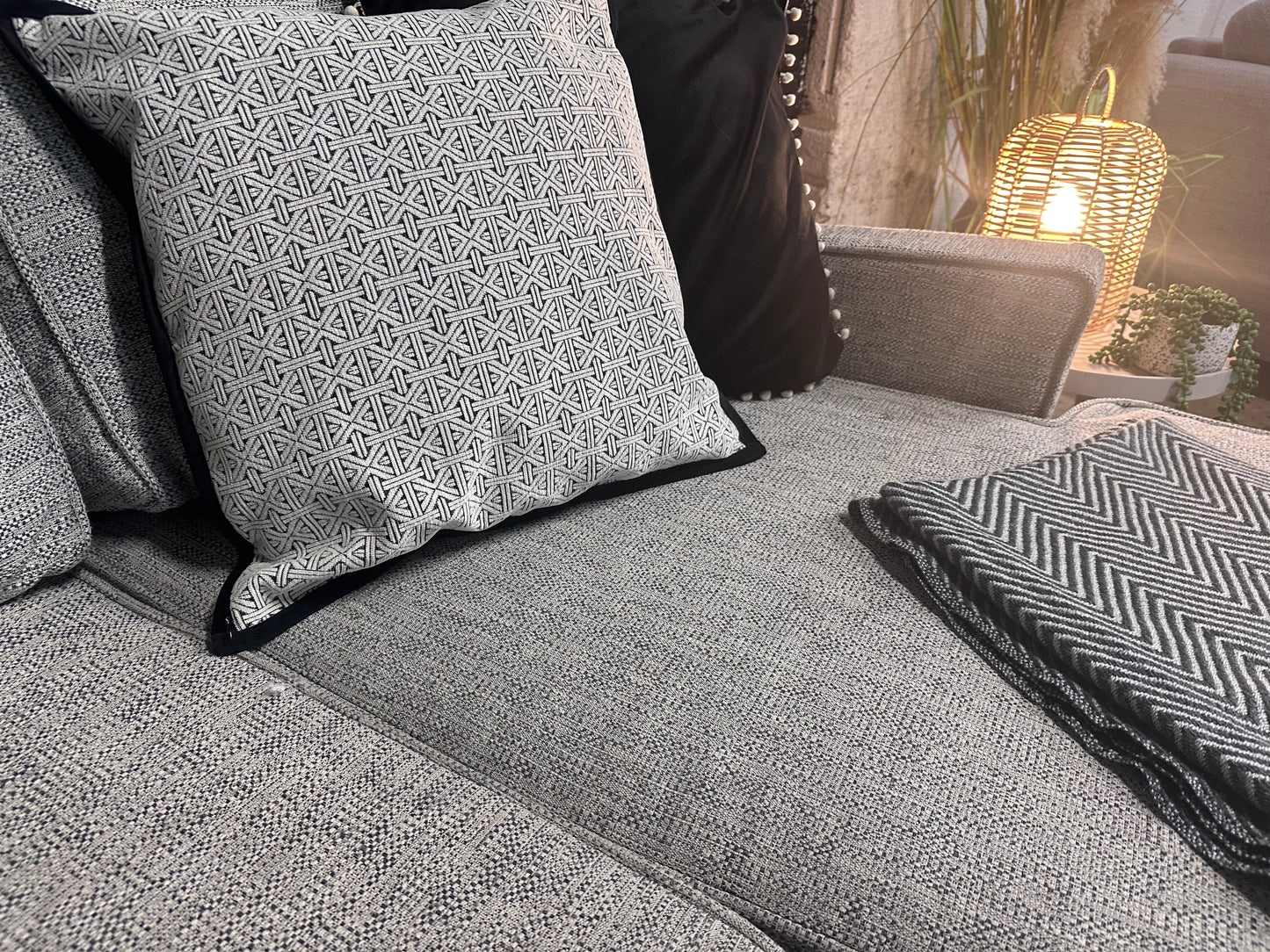 Very RHF Chaise Sofa - Grey