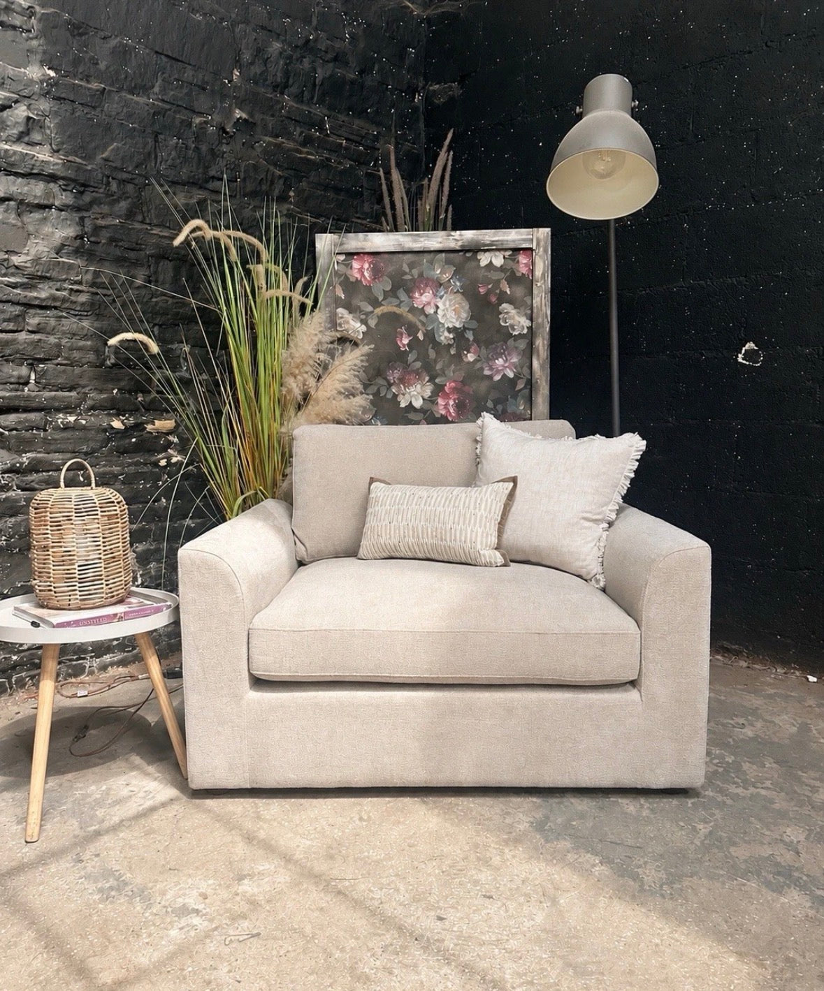 Miami Beige Love Seat