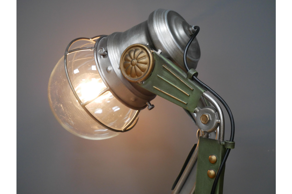 Robot Lamp